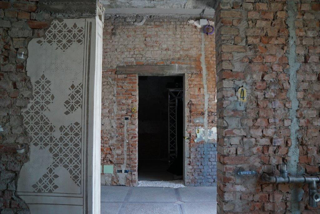 Gli interni della palazzina